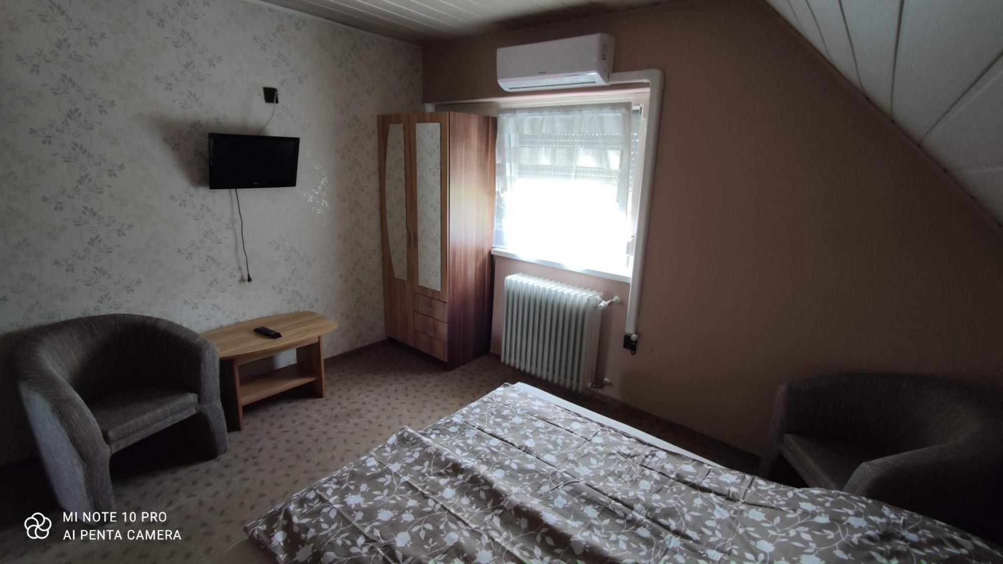 Apartman Aniko Vendeghaz Harkány Eksteriør billede
